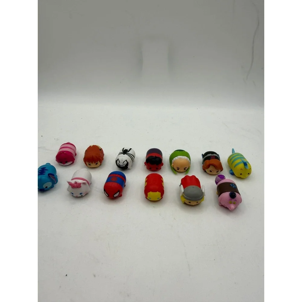 Disney Marvel Tsum Tsum Mini Figures Lot of 13 Jakks Pacific Stackable Vinyl Toy